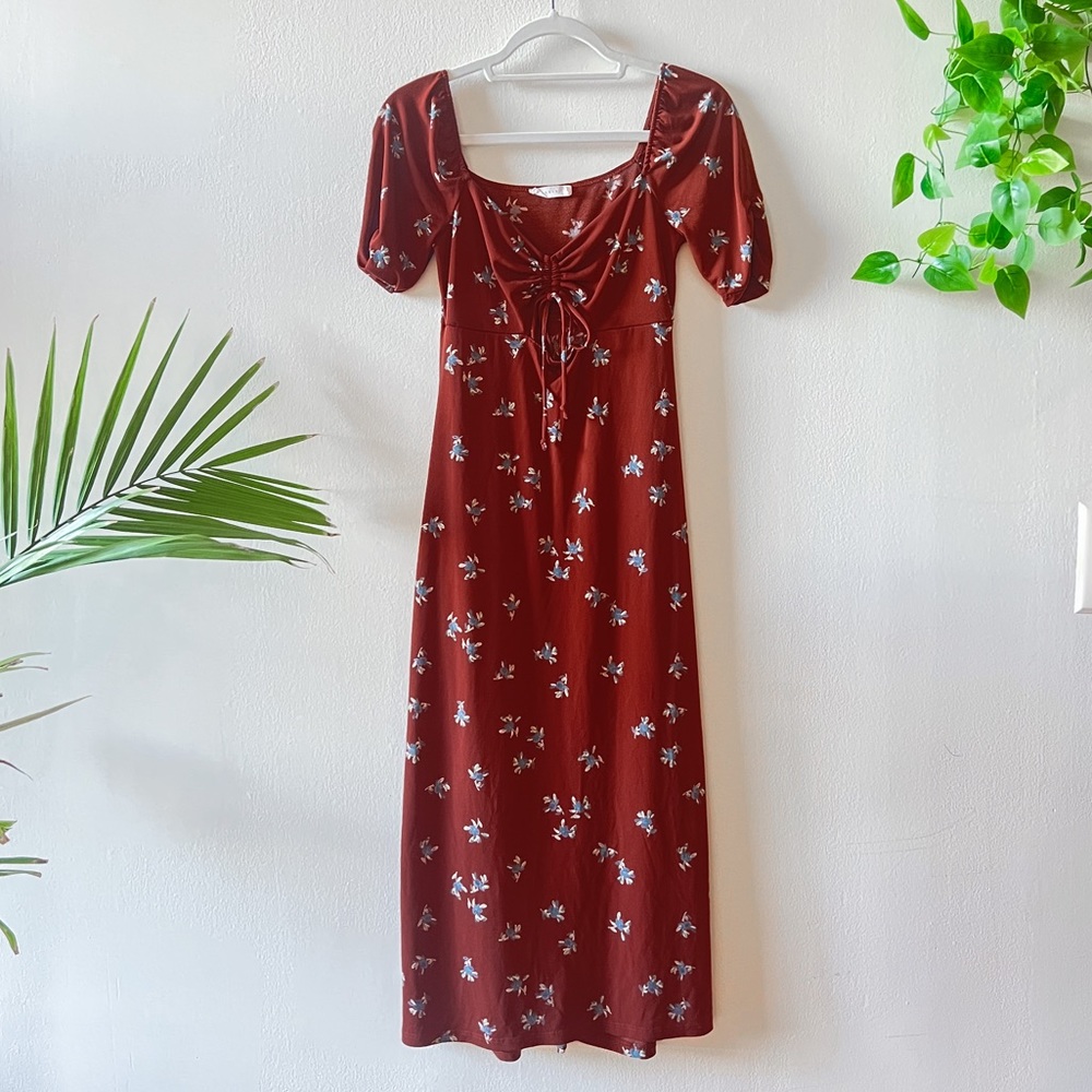 Lush | Nordstrom midi floral dress with gathered sweetheart neckline